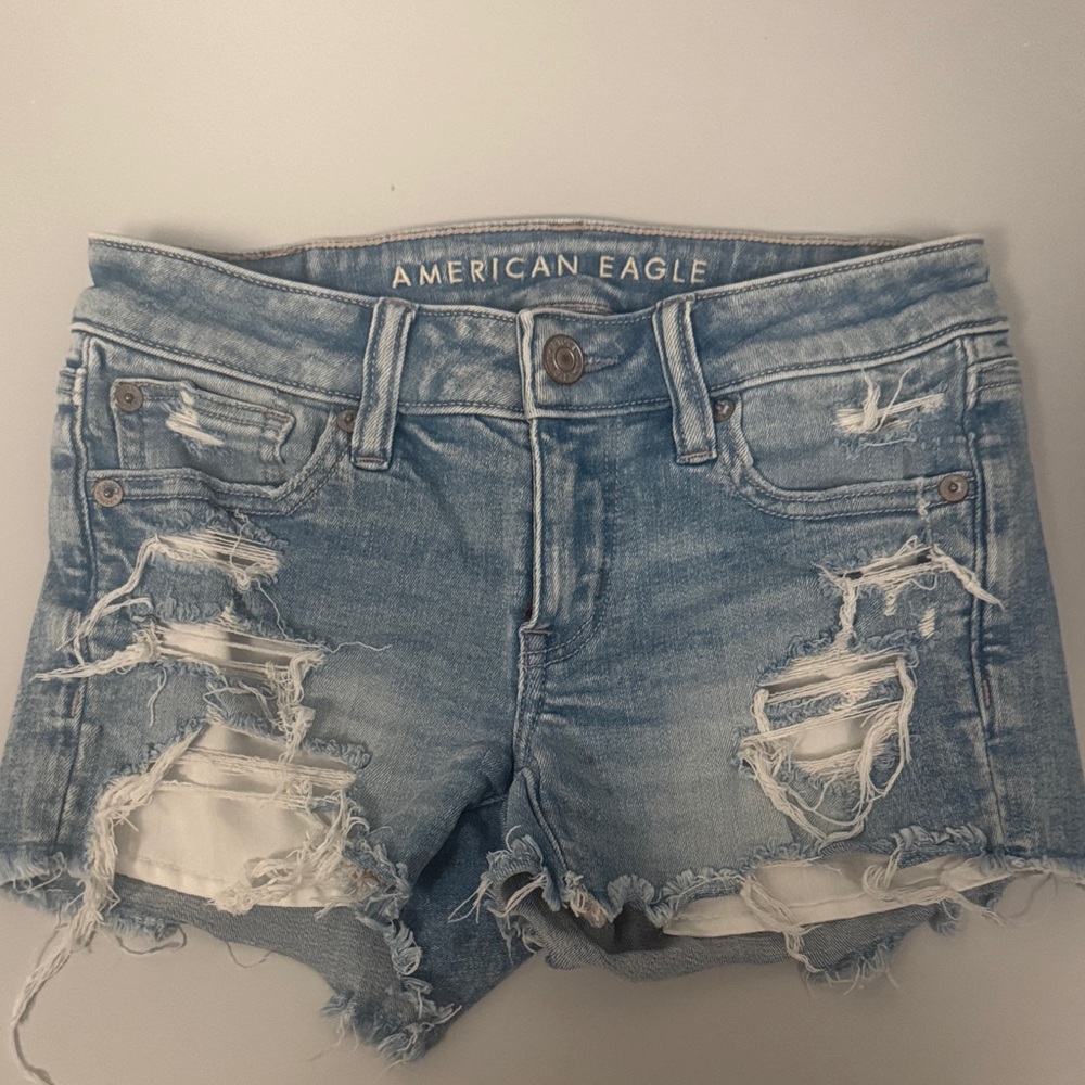 American Eagle Sz 00 Next Level Stretch Light Wash Jean Denim Distressed Shorts